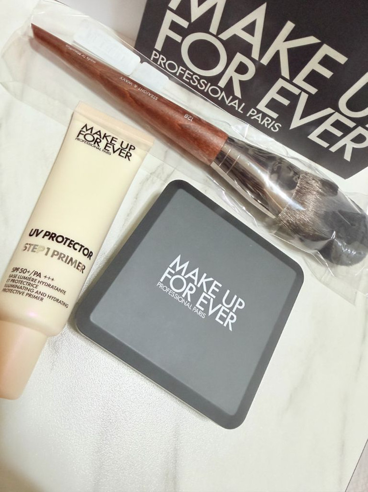 메이크업포에버 HD SKIN 퍼펙팅 프레스드 파우더 10g & 팡팡브러쉬 128 듀오 세트+프라이머+거울(새상품)--0