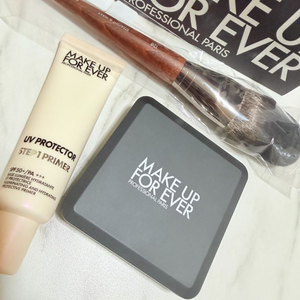 메이크업포에버 HD SKIN 퍼펙팅 프레스드 파우더 10g & 팡팡브러쉬 128 듀오 세트+프라이머+거울(새상품)