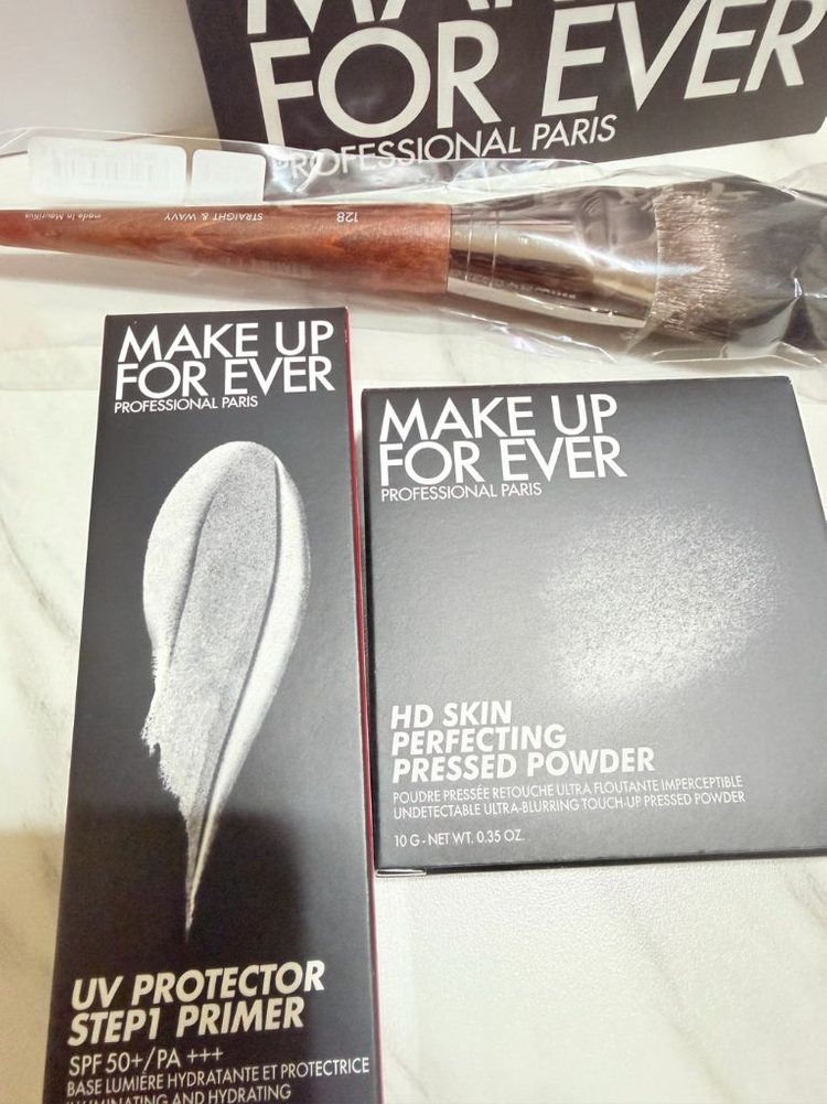 메이크업포에버 HD SKIN 퍼펙팅 프레스드 파우더 10g & 팡팡브러쉬 128 듀오 세트+프라이머+거울(새상품)--4