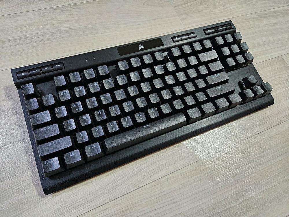 커세어 K70 TKL 저소음적축 게이밍키보드--1