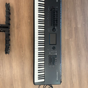 야마하 MONTAGE8 신디사이저 이미지