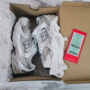 정품 뉴발란스 키즈 운동화 210