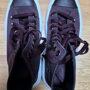 컨버스 올스타 하이탑 스니커즈 버건디 이미지