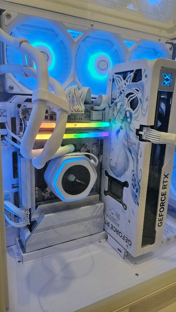 9800X3d / RTX5080 구성품 최상--1