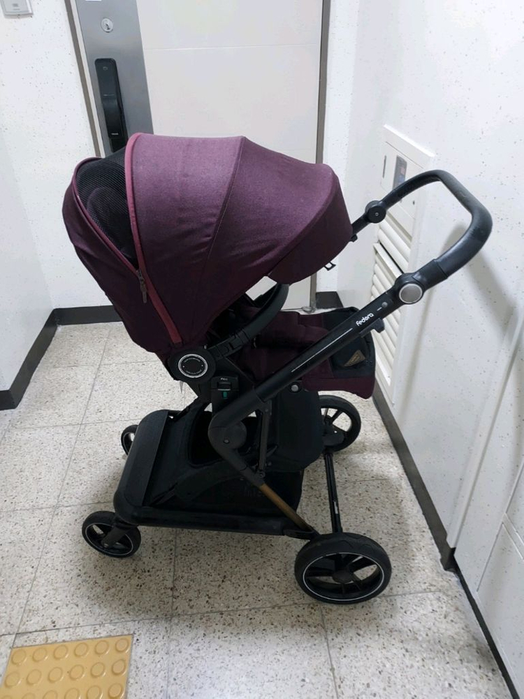 페도라유모차,풋머프,바람막이 전부4만윈--3