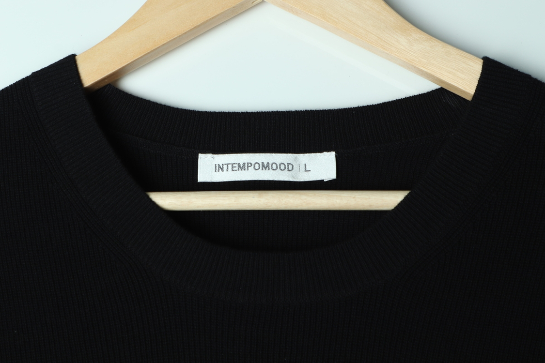 (L-XL) 인템포무드 반팔 티셔츠 니트 박시 블랙 이미지