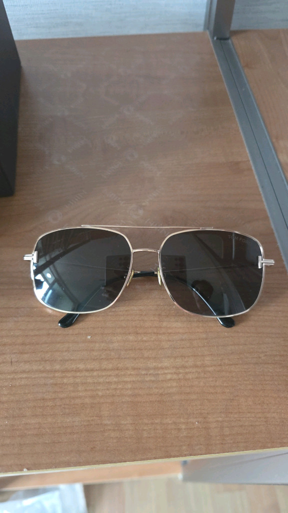 톰포드 선글라스 (향수)--2