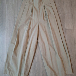 코스 cos 플리티드 와이드 레그 팬츠 eu34