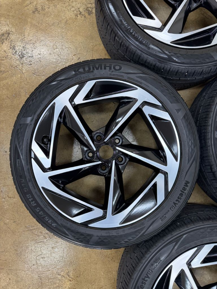 쏘나타 디 엣지(dn8) 18인치 순정휠타이어 팝니다--2