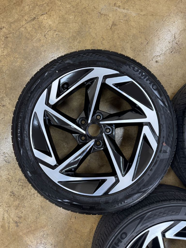 쏘나타 디 엣지(dn8) 18인치 순정휠타이어 팝니다--4