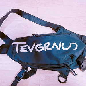 [ 새상품_고급 메신져백 / 슬링백 / 힙색 / 가방 저렴히 판매 ]