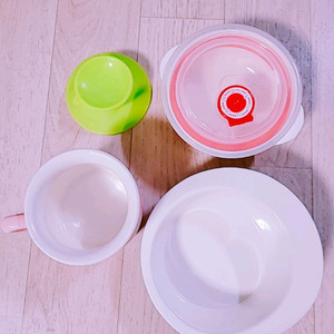 [ 아기식기도구 / 아기컵 / 아기밥그릇등 일괄 저렴히 판매 ]