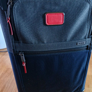 투미 TUMI 기내용 캐리어 4휠 각 2바퀴. 깨끗