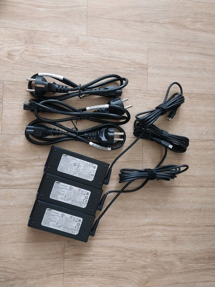 삼성 분리형 충전기 PD-65ABH (A18-065N2A) USB-C 65W 케이블포함--1