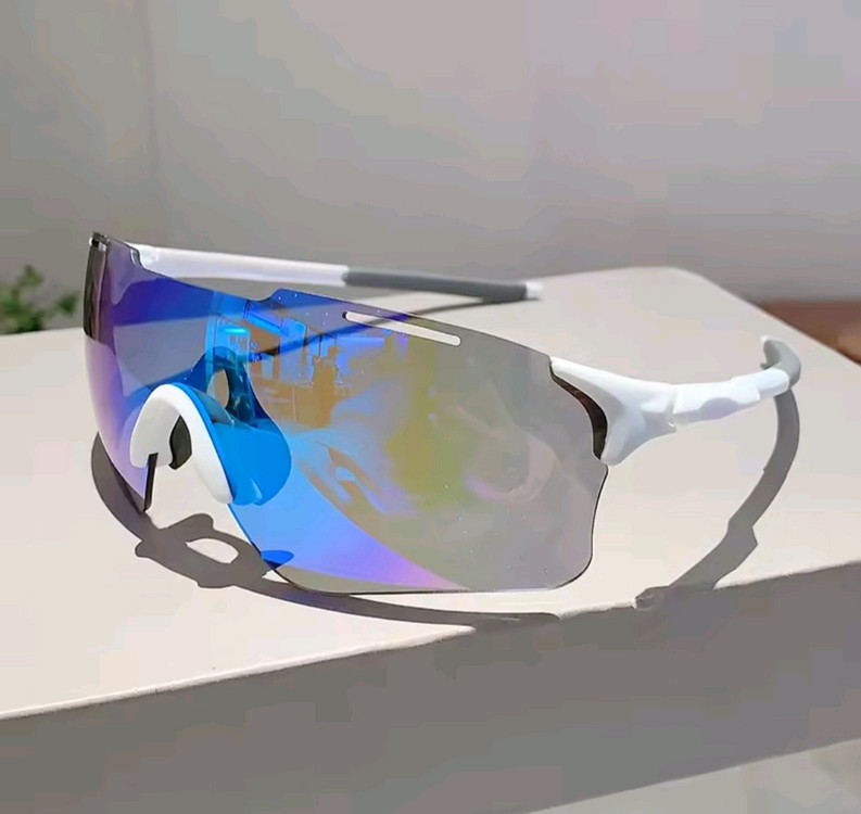 편광 UV 스포츠 선글라스 세상품.--1