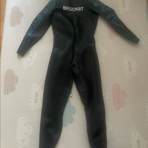 부샤 젠토 수영 슈트