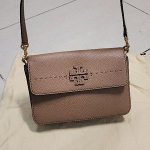 토리버치 플랩 크로스백