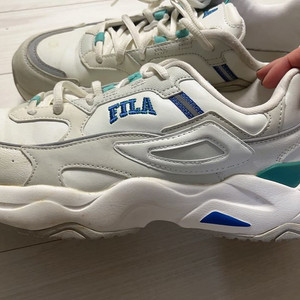 휠라 화이트 운동화 275