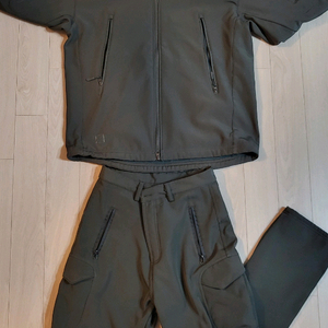 (카키색)텍티컬 소프트쉘 기모 전술복 카키색 상하의 세트