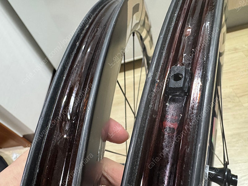 자이언트 slr2 50미리 카본 디스크 튜블리스 휠셋--5