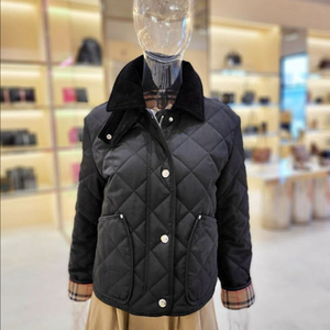 버버리 크롭 퀼팅 자켓