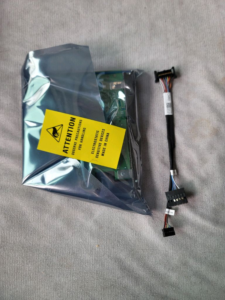 Dell 썬더볼트4 PCIe Hostcard(07R4VG) 새제품 저렴히 판매합니다.--1