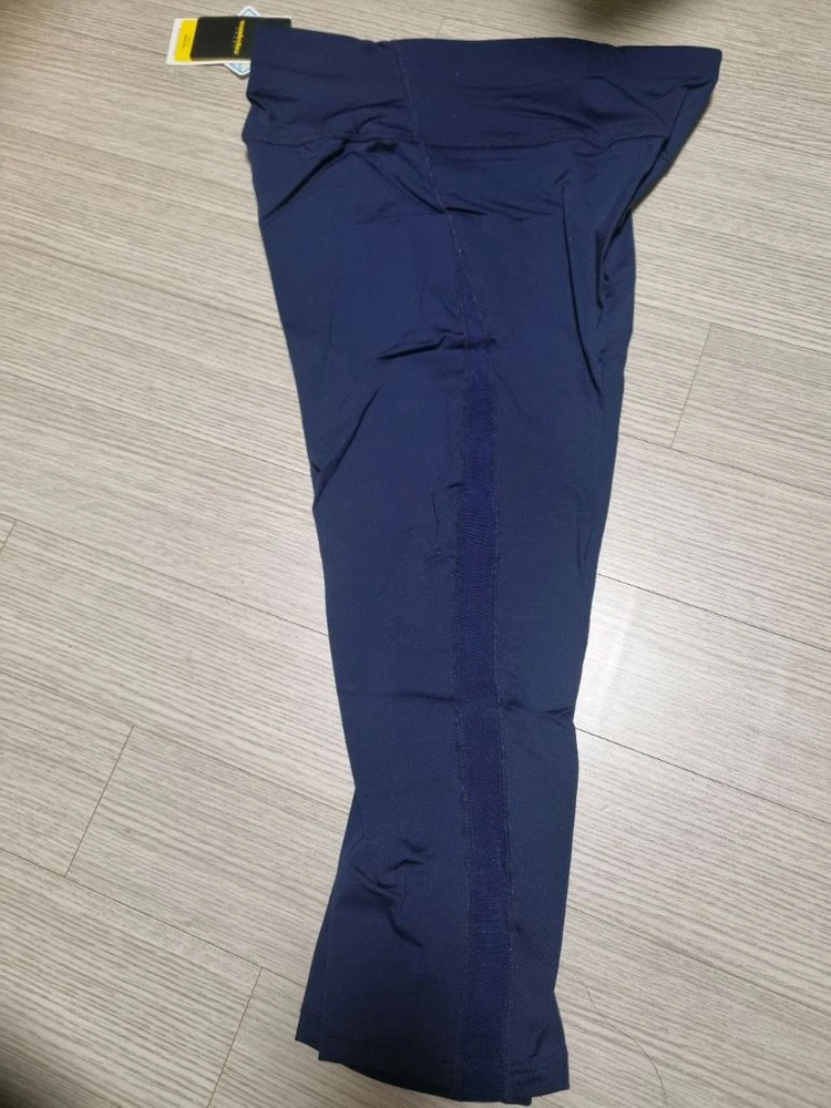 여성 운동복 요가복 헬스복 레깅스나이키 아디다스 젝시믹스 안다르 STL 이미지