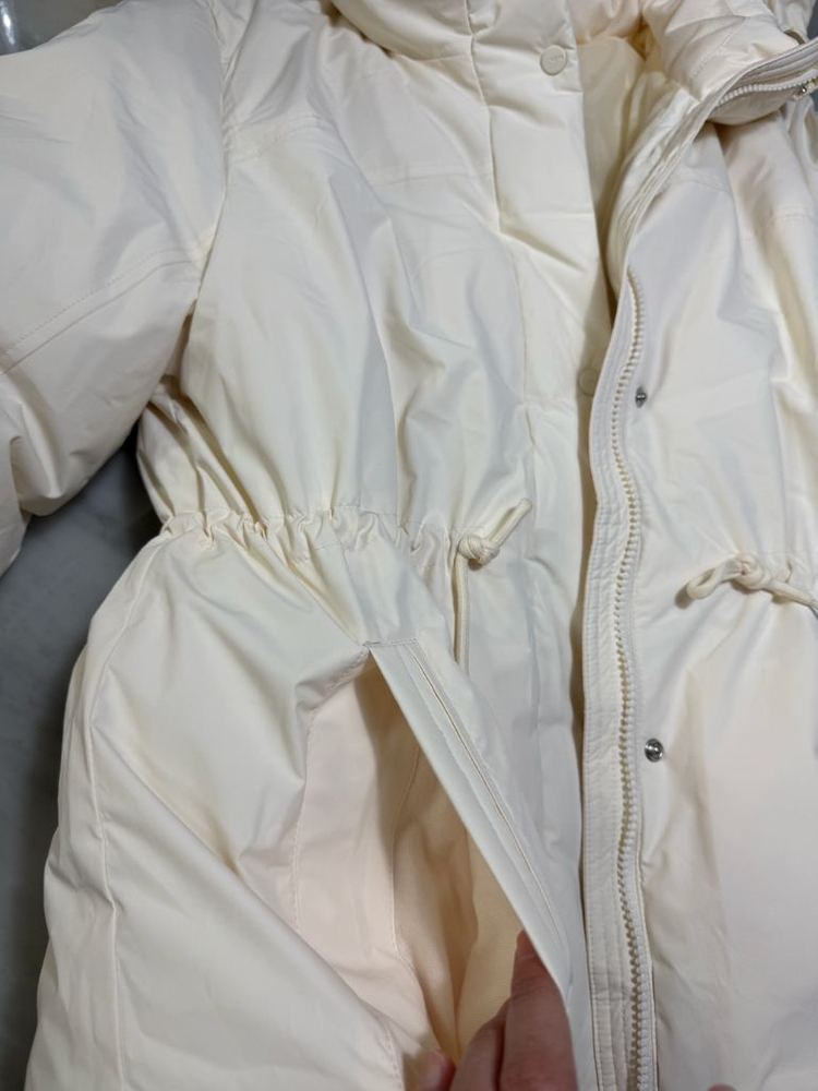 네파키즈 여아패딩165 새상품 26->6--3