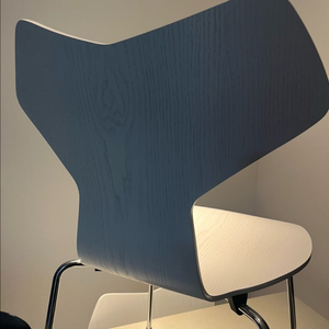 프리츠한센 그랑프리체어