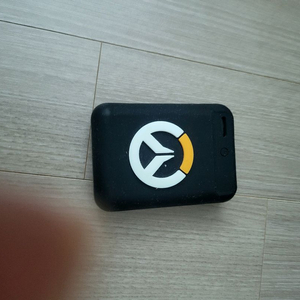 블리자드 오버워치 로고 보조배터리 10000mah 팝니다