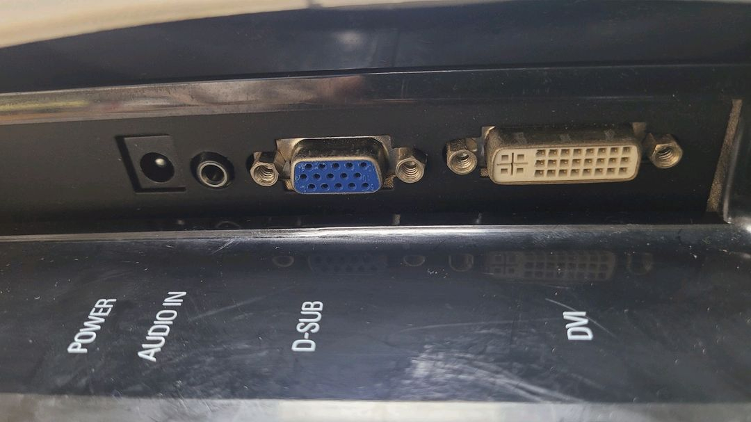 바이텍 야마카시 캣립 23인치 무결점 LED 모니터(2300LED IPS--5