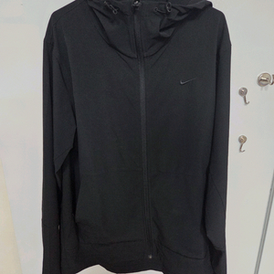 나이키 언리미티드 리펠 자켓L