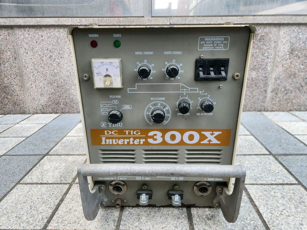 이수 300X 알곤용접기 판매합니다--2