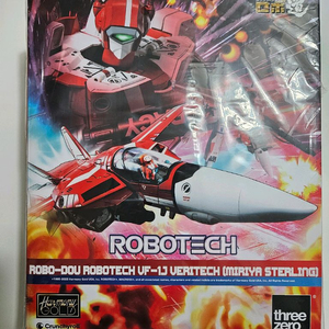 쓰리제로 로보텍 VF-1J 마크로스 밀리아