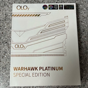 OLOy DDR4-3200 CL14 WarHawk PLATINUM SE RGB White 패키지 (8Gx2) 신품 이미지