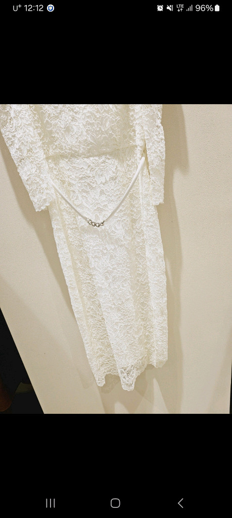 지고트 김지수착용 화이트 레이스 원피스 77사이즈--3