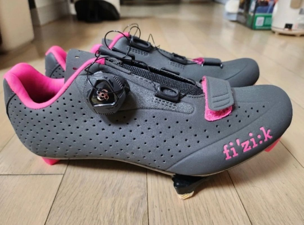 [새상품] 피직(fizik) R5 로드 슈즈 팝니다.--1