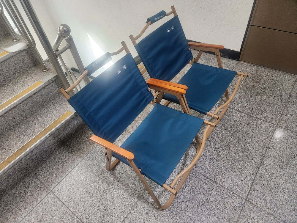 할리스x하이브로우 캠핑체어 두개일괄--1