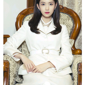 지고트 뮤제드라인 윤아 울실크 자켓 66사이즈 새상품