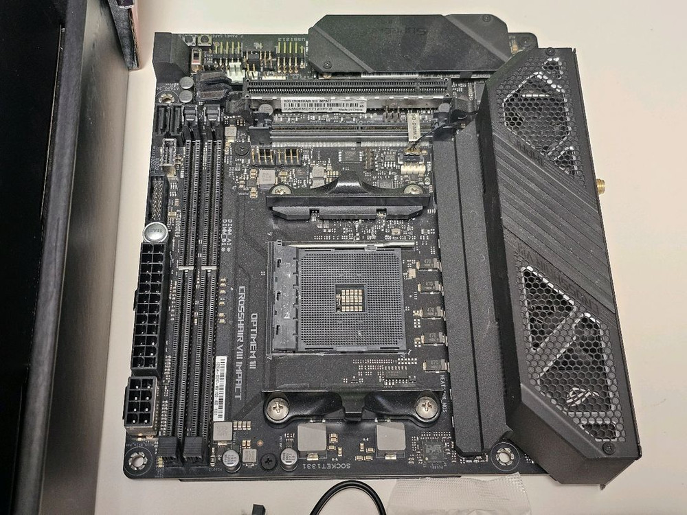 (고장,부품용) ROG Crosshair VIII Impact X570 크로스헤어 임팩트--1