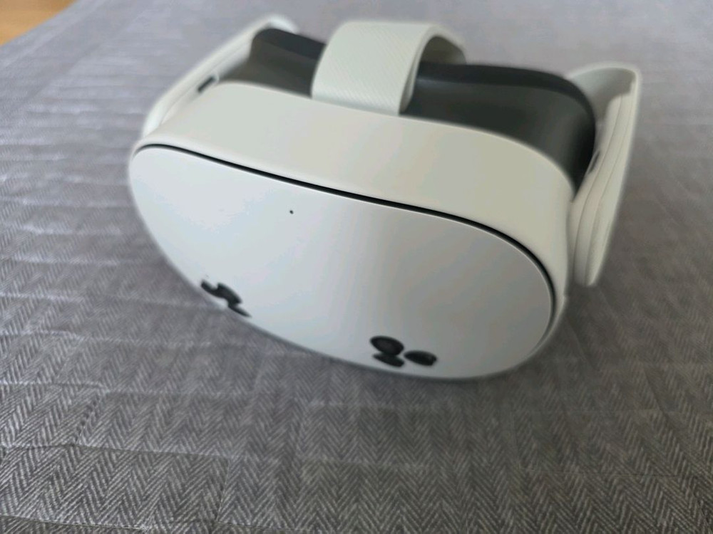 메타 퀘스트 3S 128GB 팝니다--1