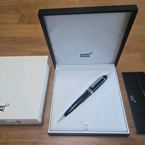 몽블랑 만년필 149P (극신품급)
