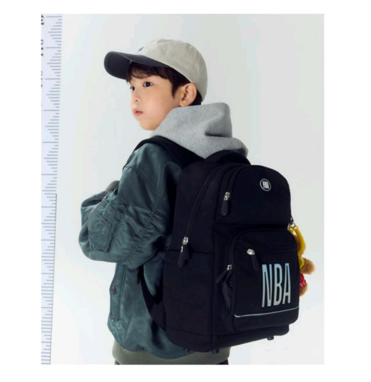 NBA 홀로그램 백팩+신주머니 세트(택달린 새상품)--1