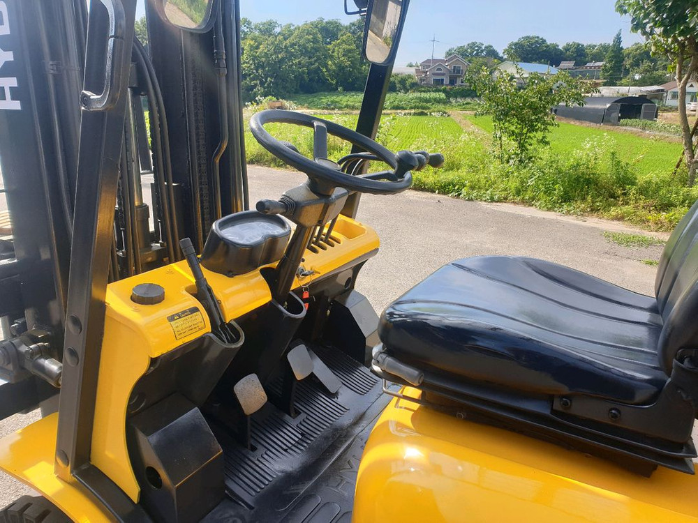 친환경 지게차 현대 2.5톤 이미지