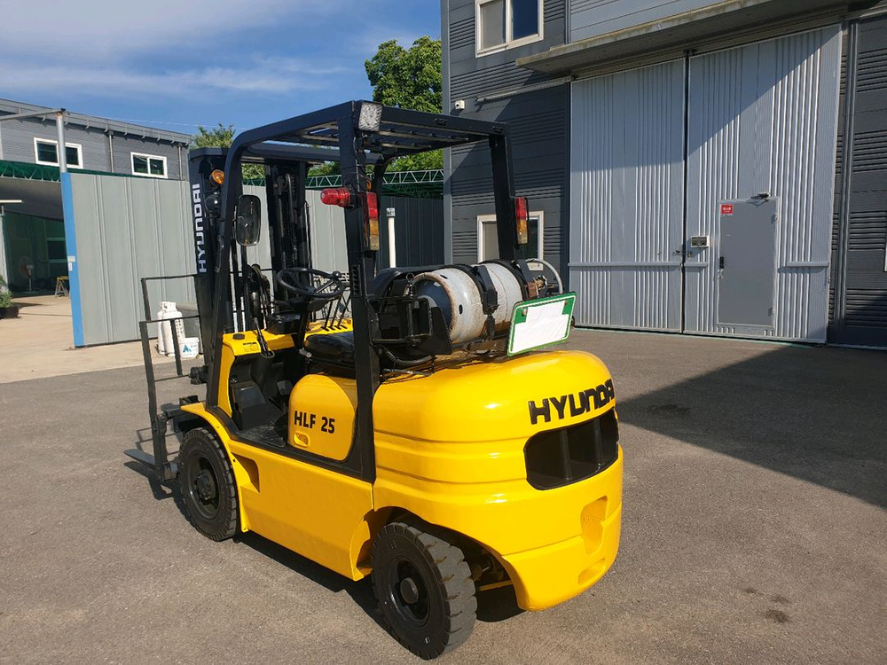 친환경 지게차 현대 2.5톤 이미지