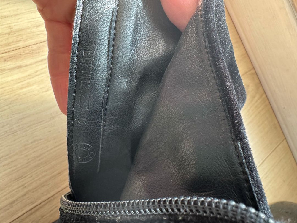 벨벳 앵글부츠(225-230)구매가 99,000--5