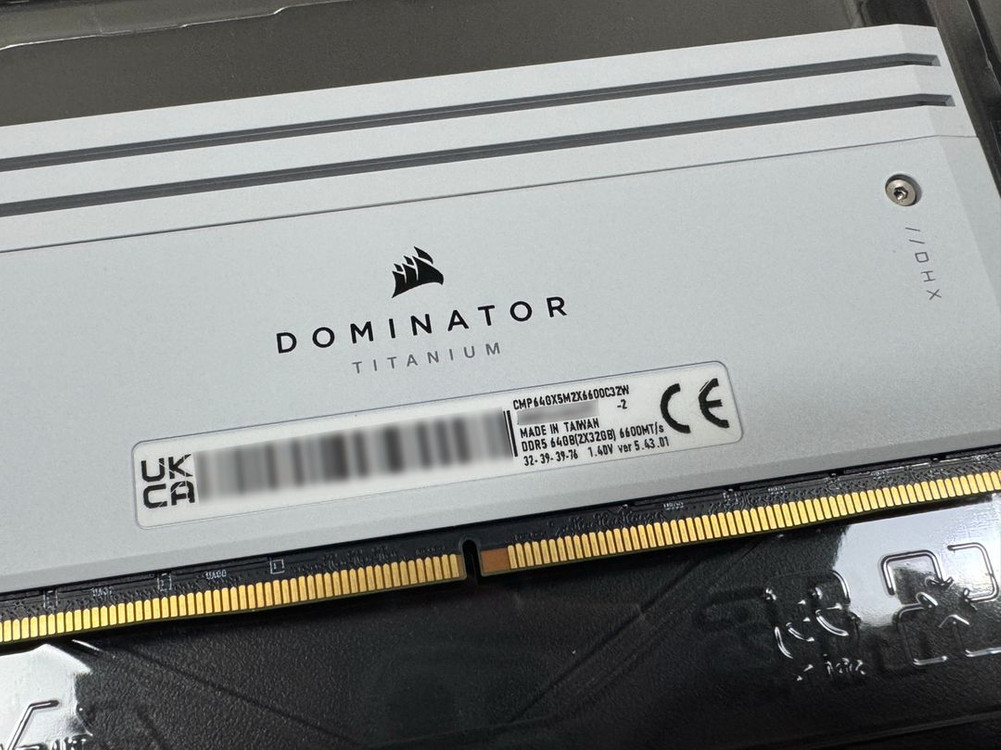 커세어 도미네이터 티타늄 화이트 DDR5 64GB 6600Mhz CL32 XMP 전용 이미지