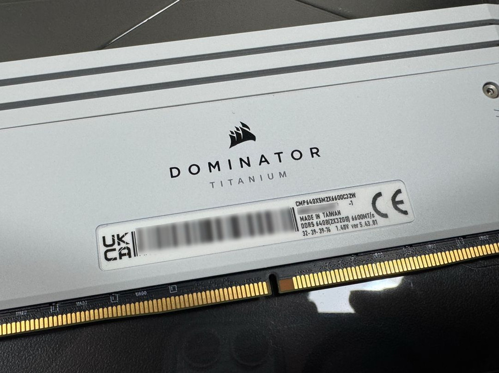 커세어 도미네이터 티타늄 화이트 DDR5 64GB 6600Mhz CL32 XMP 전용 이미지