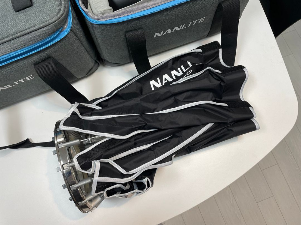 NANLITE Forza 포르자 60B Bi-Color 조명 판매합니다. (소프트 박스 포함)--2