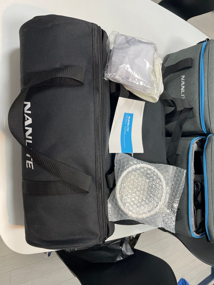 NANLITE Forza 포르자 60B Bi-Color 조명 판매합니다. (소프트 박스 포함)--1